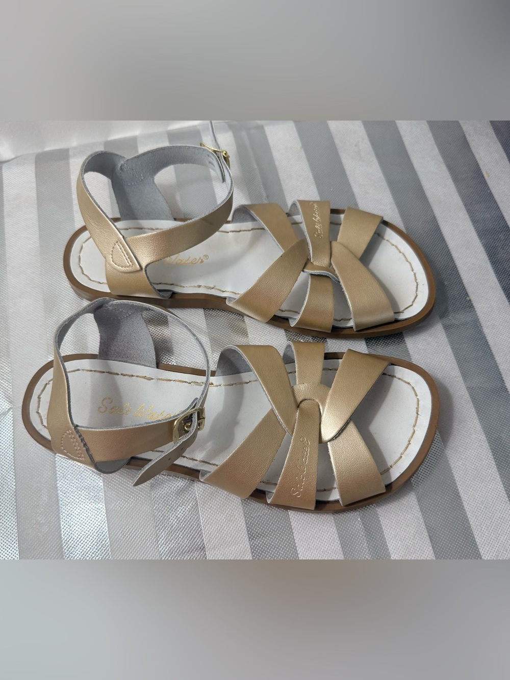 Girl’s Metallic Gold Salt Water Sandals